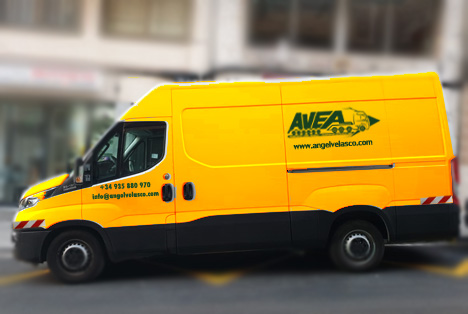 Closed or open van up to 1,500 kg for express and local distribution
