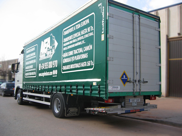 Transportes de mercancías. Camiones lona desde 1.5 tn a 16 toneladas